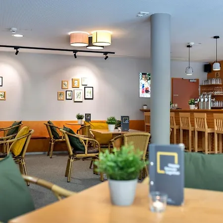 Hotel Jufa Bruck An Der - Im Weitental 3*