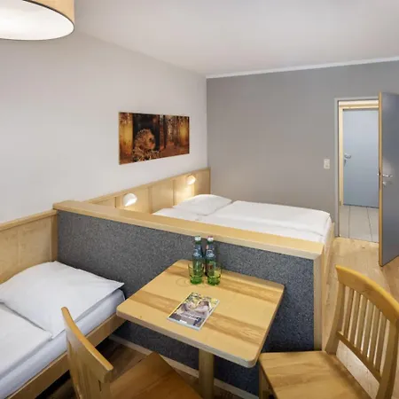 Jufa Im Weitental - Bruck An Der 3* Bruck an der Mur