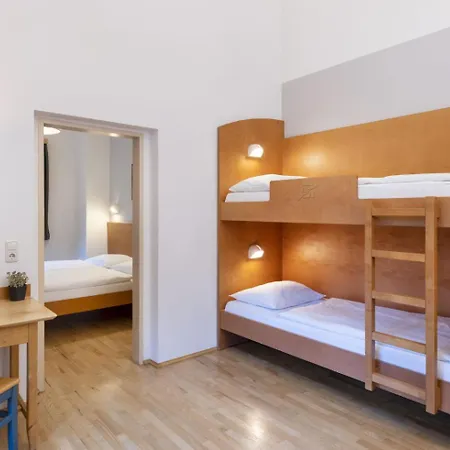 Hotel Jufa Bruck An Der - Im Weitental