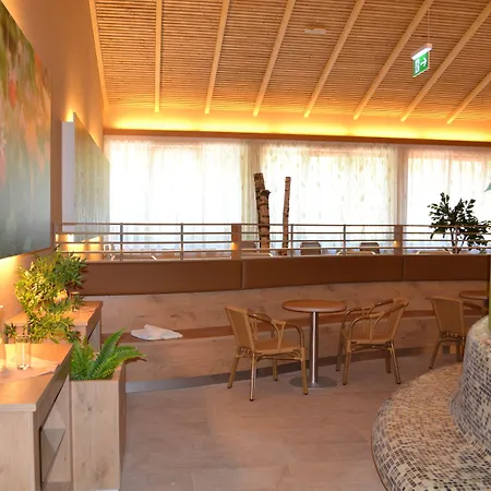 Hotel Jufa Bruck An Der - Im Weitental 3*