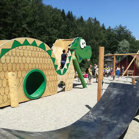 Jufa Bruck An Der - Im Weitental 3* Bruck an der Mur