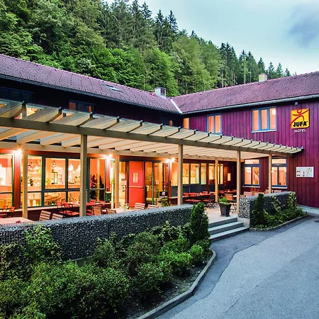 Jufa Bruck An Der - Im Weitental Hotel