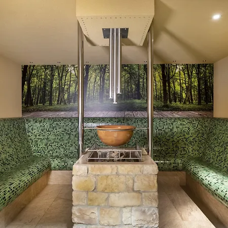 Hotel Jufa Bruck An Der - Im Weitental 3*