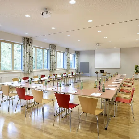 Hotel Jufa Bruck An Der - Im Weitental 3*