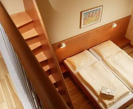 Jufa Bruck An Der - Im Weitental Hotel 3*
