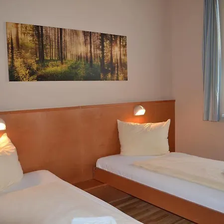 Jufa Bruck An Der - Im Weitental 3*