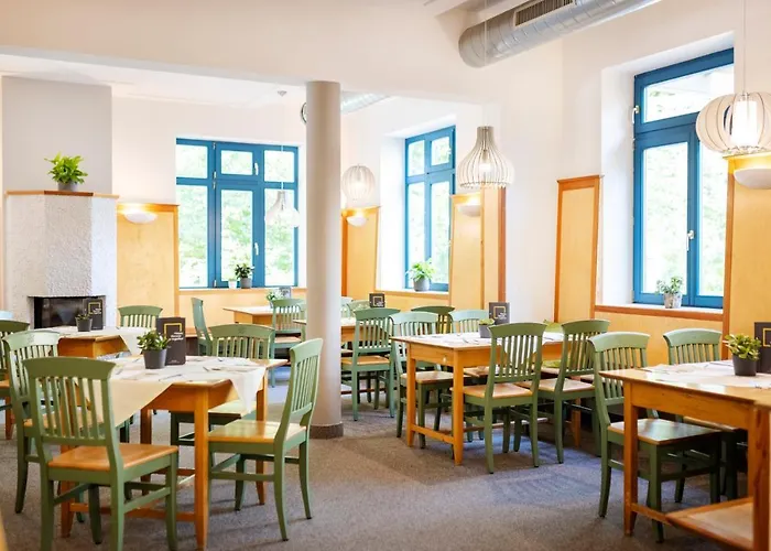 Szálloda Jufa Bruck An Der - Im Weitental