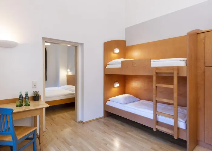 Szálloda Jufa Bruck An Der - Im Weitental