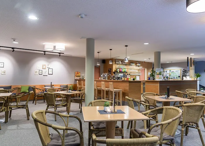 Jufa Bruck An Der - Im Weitental 호텔 3*