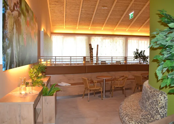 Szálloda Jufa Bruck An Der - Im Weitental 3*