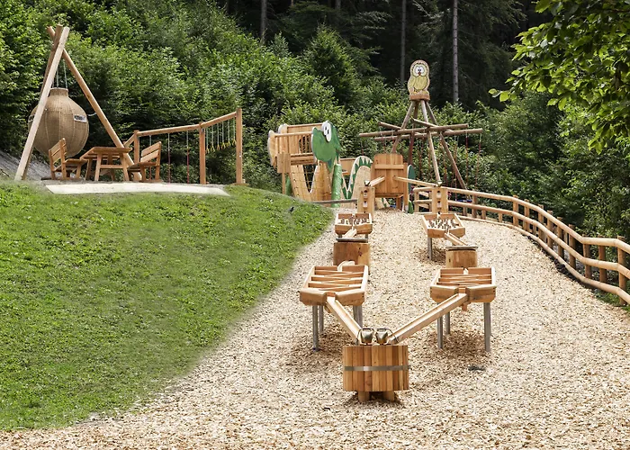 Jufa Bruck An Der - Im Weitental Szálloda 3*