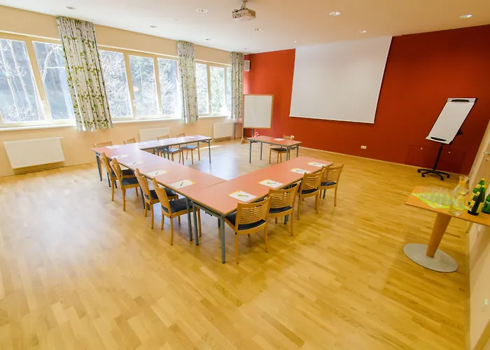 Jufa Bruck An Der - Im Weitental 3* Bruck an der Mur